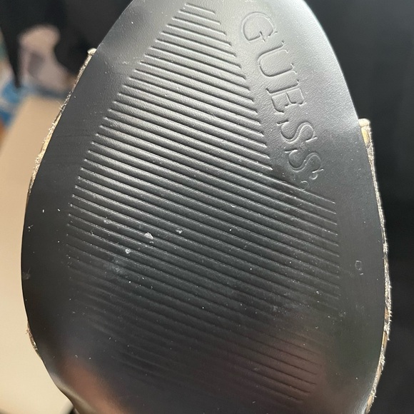 Guess Carole Y2K studded heel in size women’s 6.5 US. - Picture 3 of 7